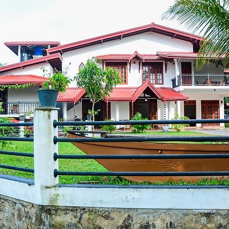 Villa Shanaya Hikkaduwa Buitenkant foto